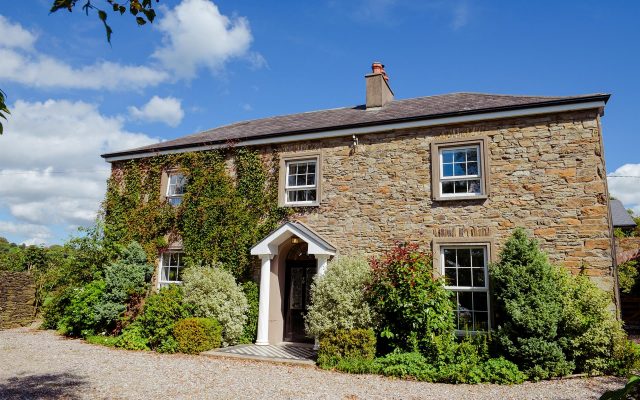 Save thousands of euro in interest on your mortgage.